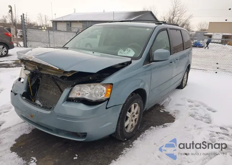 2008 Chrysler Town & Country Touring из США, поврежденный, VIN 2A8HR54P98R110309